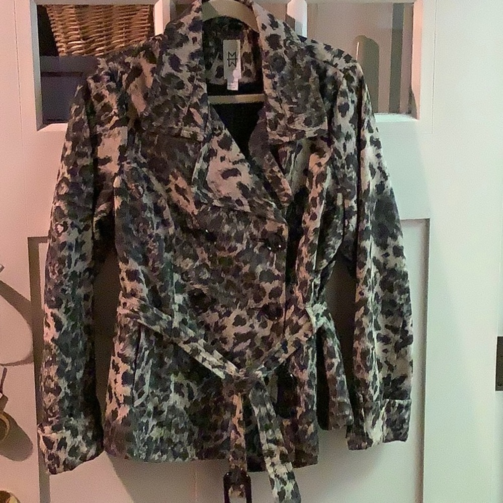 Marc Bouwer trench with belt, animal print, double breasted